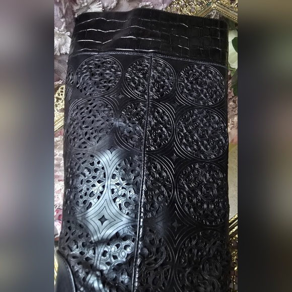 Brighton Women's Size 9.5 Tease Black Genuine Leather Knee High Heeled Boots - Picture 11 of 11